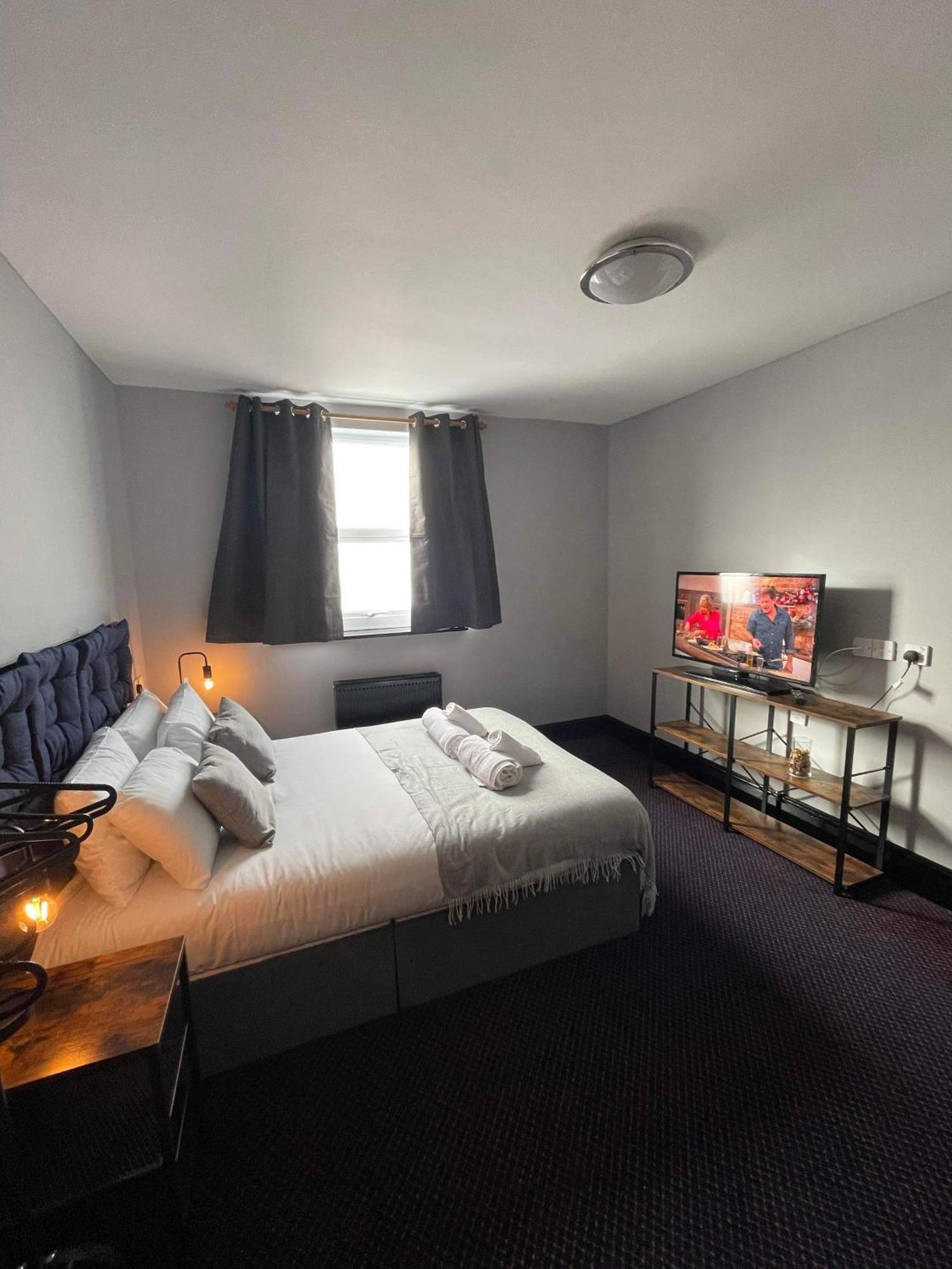 Bay View Rooms At Mentone Hotel Weston-super-Mare Exterior photo