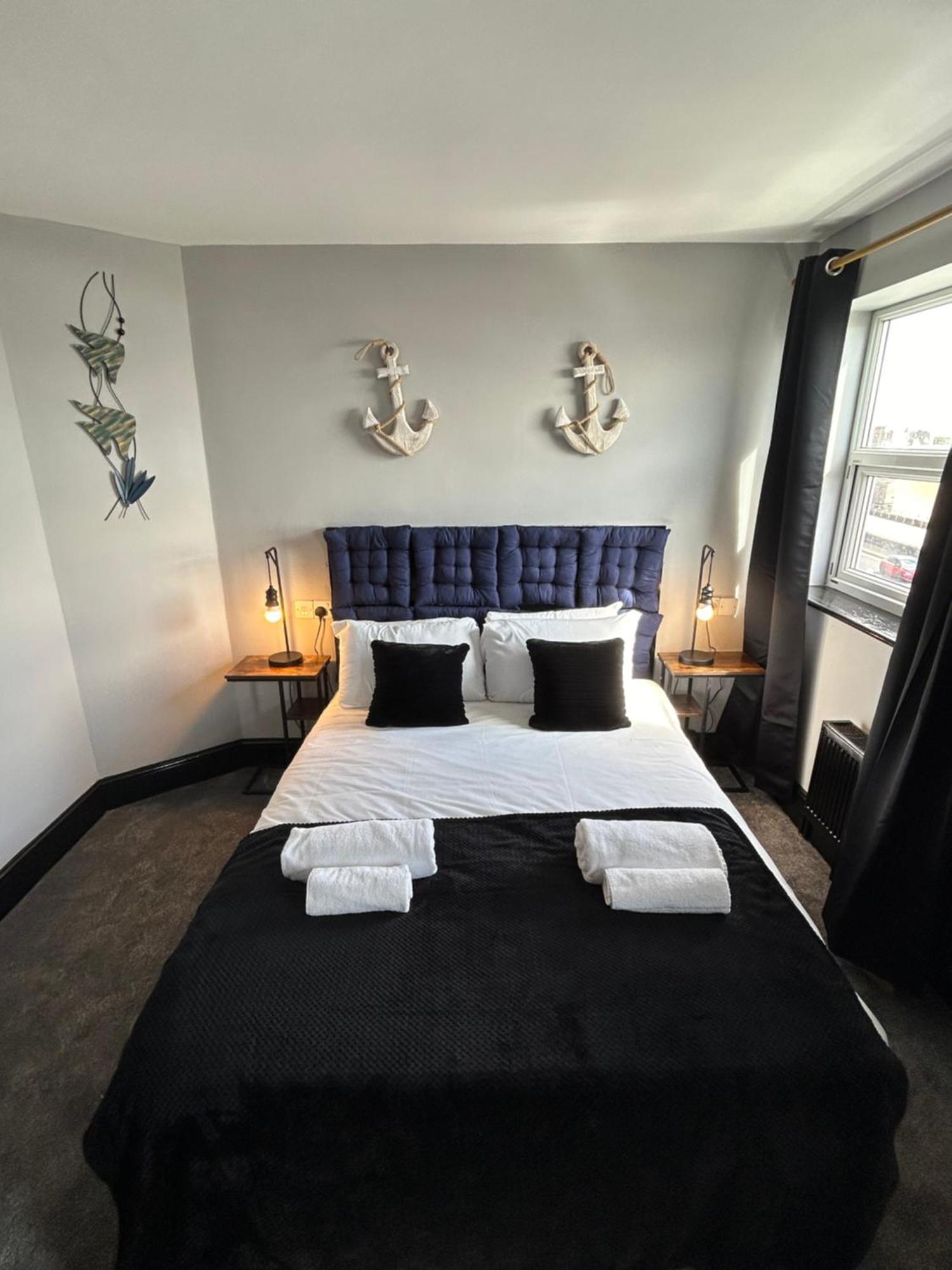 Bay View Rooms At Mentone Hotel Weston-super-Mare Exterior photo
